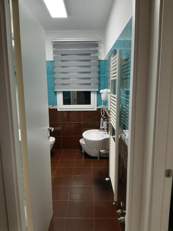 Venezia Suite Apartment Міра Екстер'єр фото