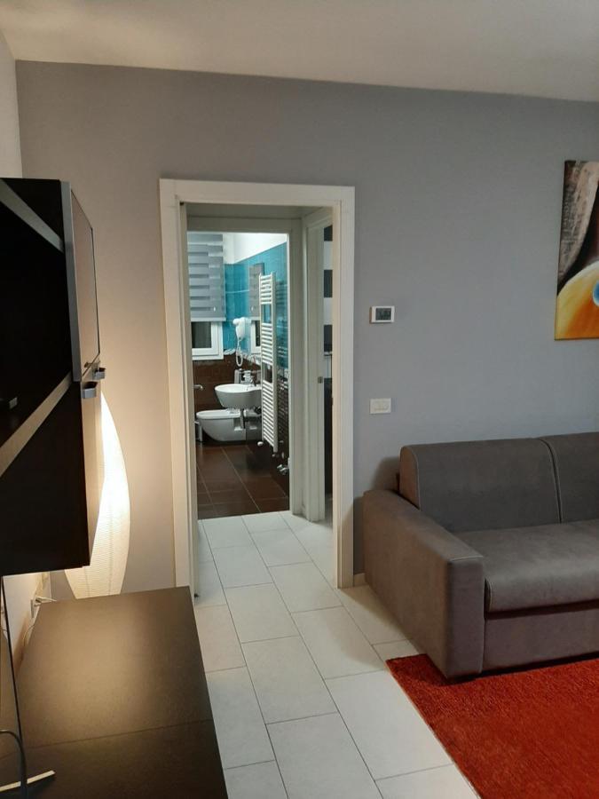 Venezia Suite Apartment Міра Екстер'єр фото