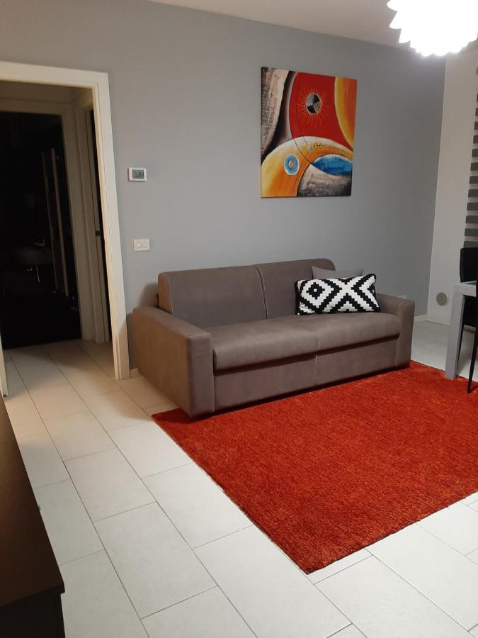Venezia Suite Apartment Міра Екстер'єр фото