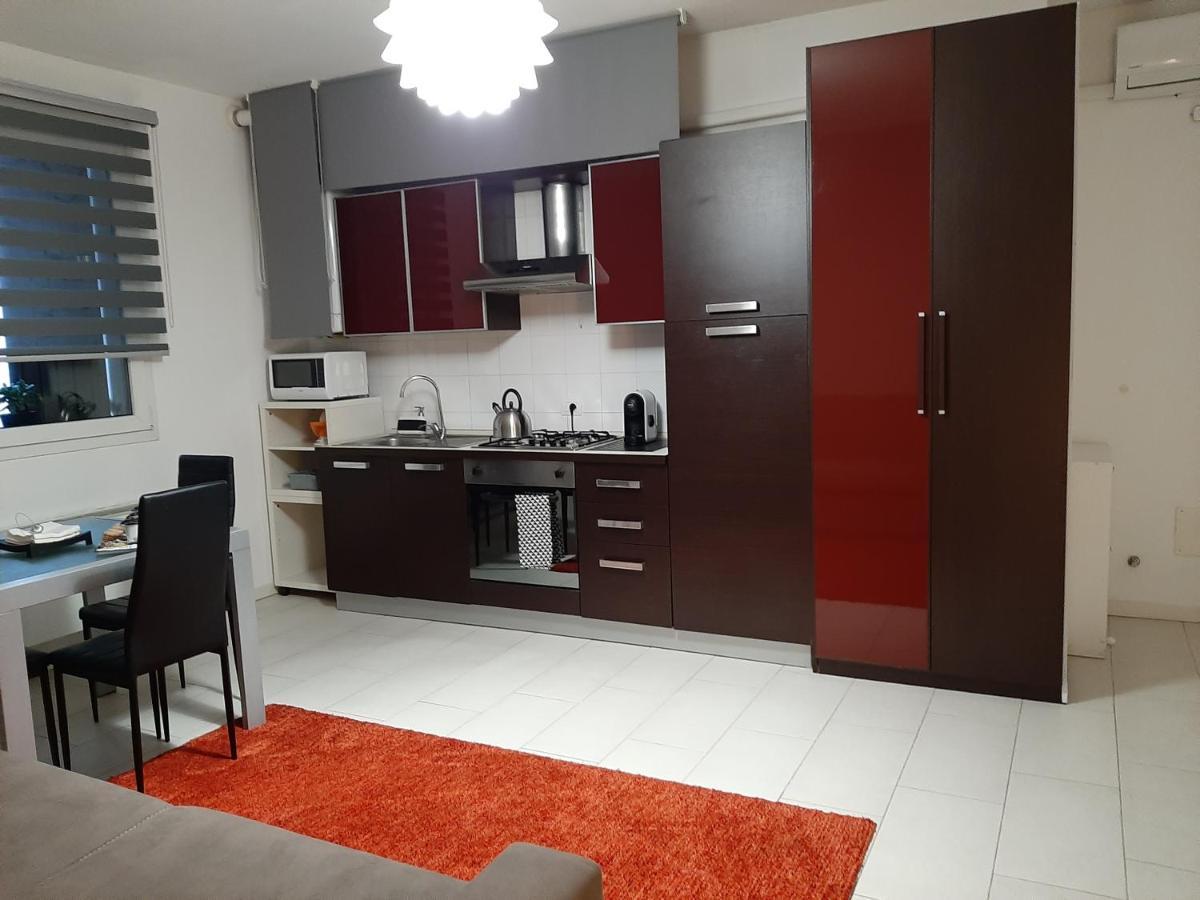 Venezia Suite Apartment Міра Екстер'єр фото