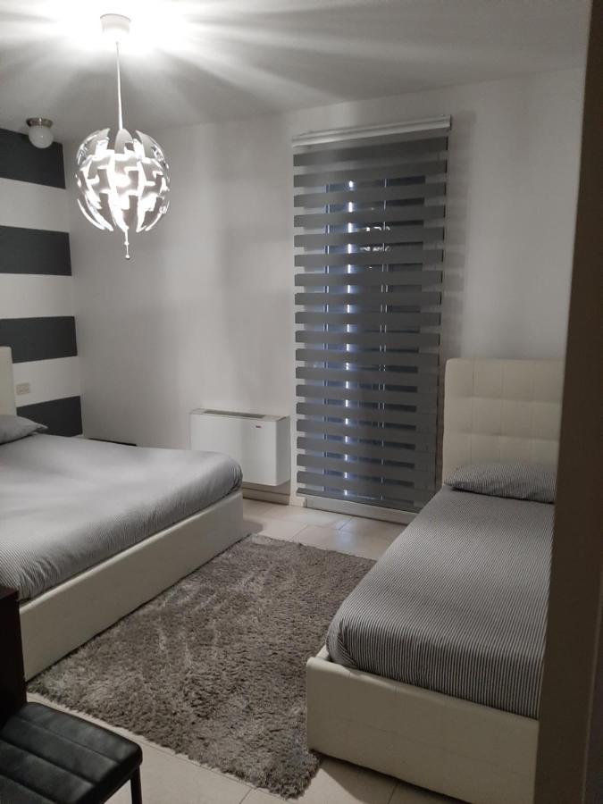 Venezia Suite Apartment Міра Екстер'єр фото