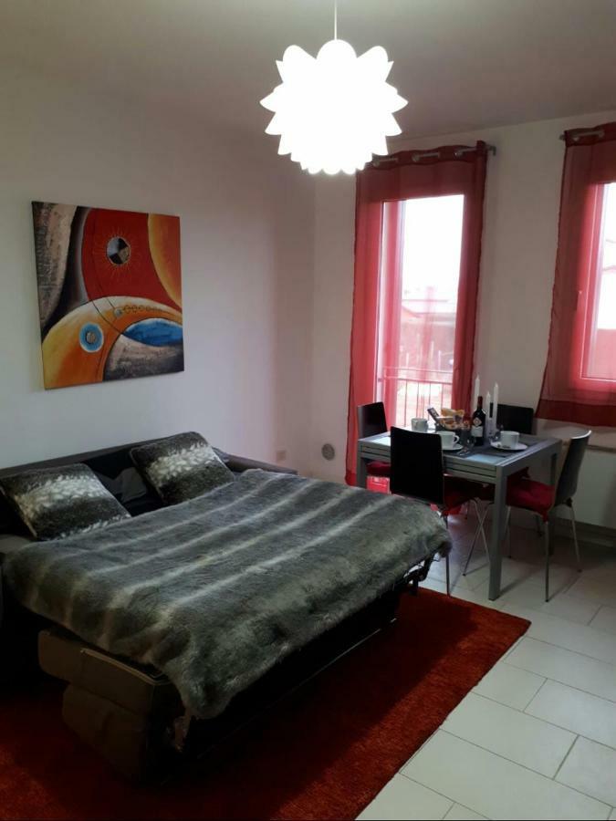 Venezia Suite Apartment Міра Екстер'єр фото