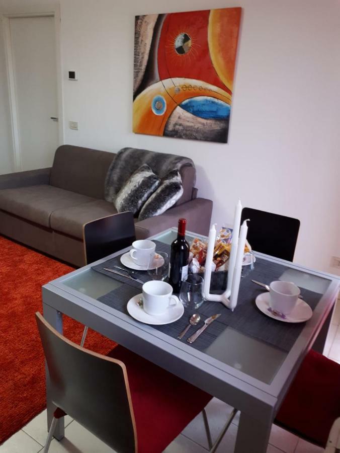 Venezia Suite Apartment Міра Екстер'єр фото